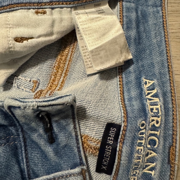 American Eagle Jeans - Picture 2 of 3